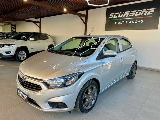 CHEVROLET ONIX 1.0 MPFI LT 8V FLEX 4P MANUAL CHEVROLET ONIX 1.0 MPFI LT 8V FLEX 4P MANUAL